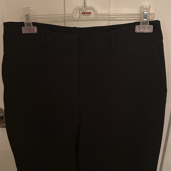 Hillary Radley black zip front dress pants with side slit pockets & belt loops - Picture 3 of 7